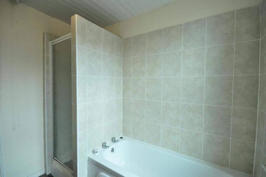 Harold Place, Hyde Park