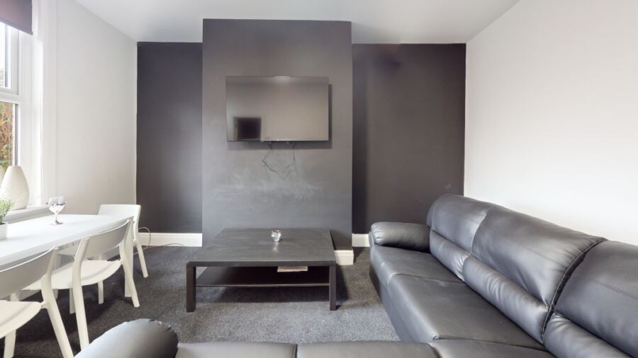 Royal Park Grove, Hyde Park