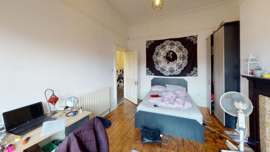 Cardigan Road, Hyde Park