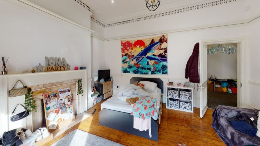 Cardigan Road, Hyde Park