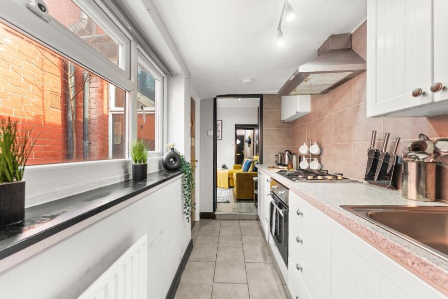 Carberry Terrace, Hyde Park