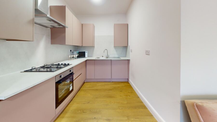 Clarendon Road, University