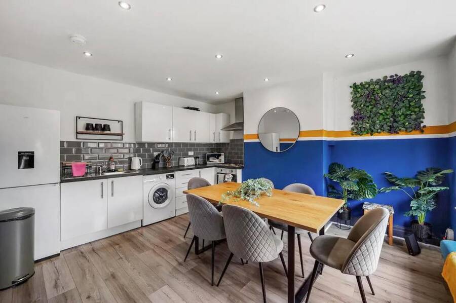 Woodside Terrace, Burley