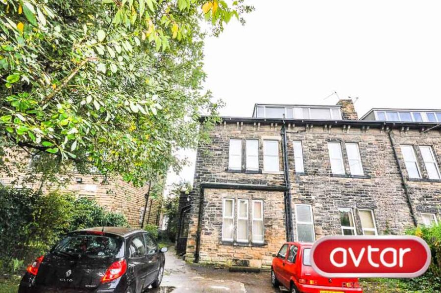 Cardigan Road, Hyde Park