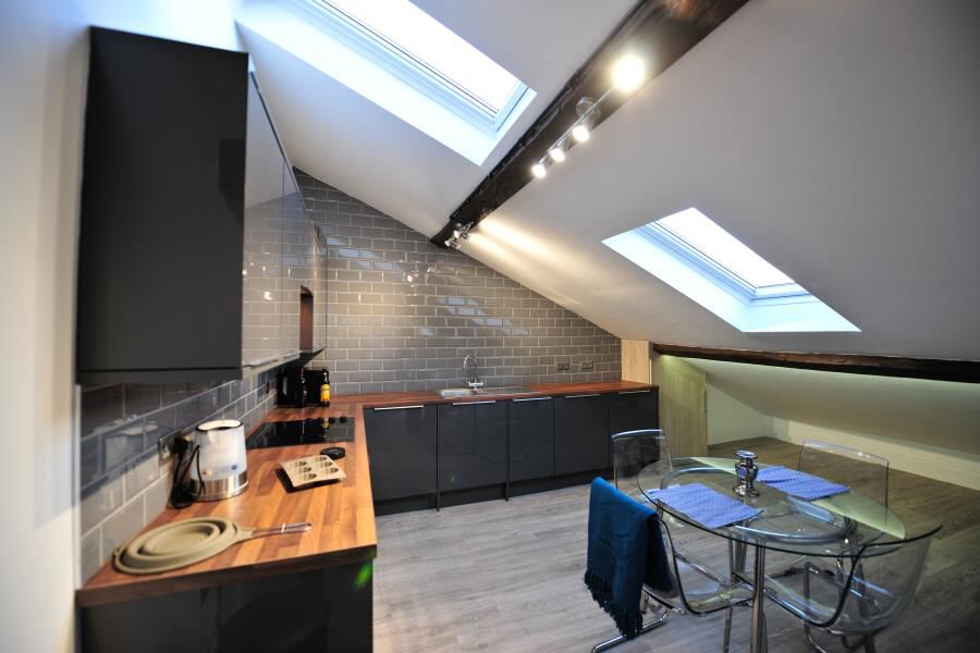 Blenheim Terrace, University