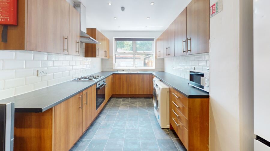 Hessle Avenue, Hyde Park