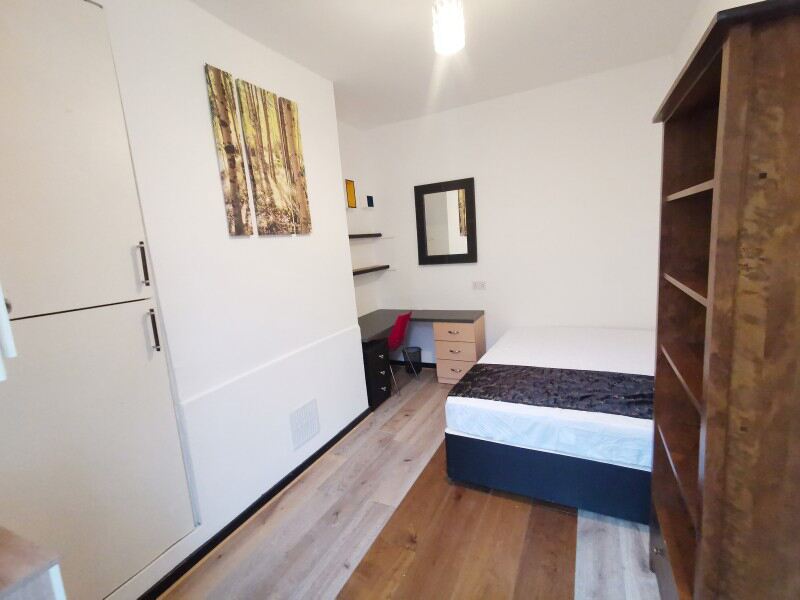 Delph Mount, Woodhouse