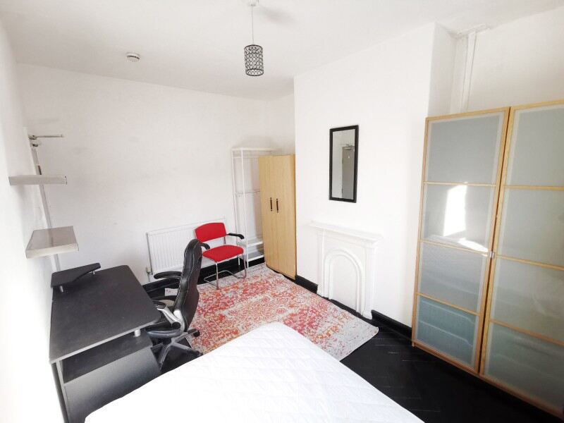 Delph Mount, Woodhouse