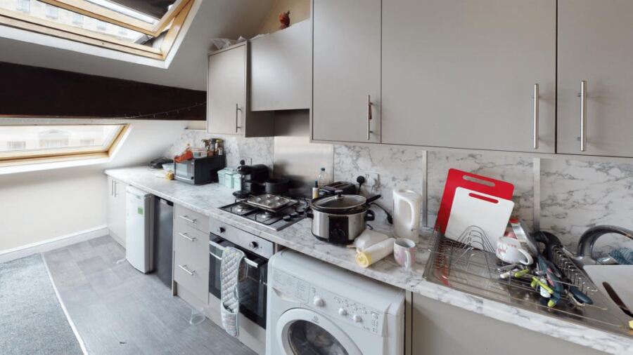 Blenheim Terrace, University