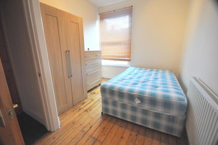 Elsham Terrace, Burley