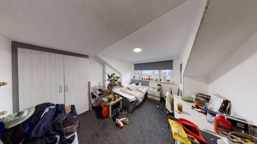 Royal Park Road, Hyde Park