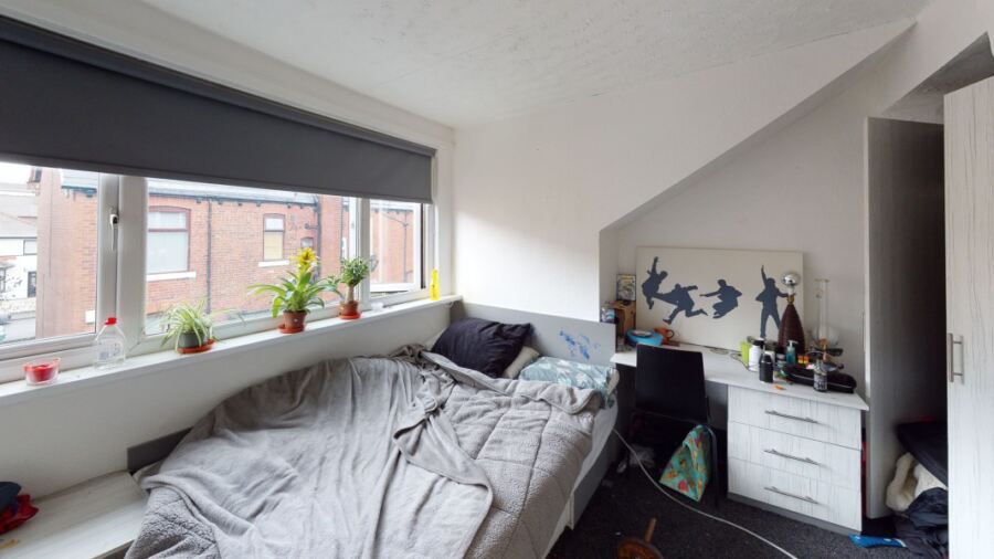 Royal Park Road, Hyde Park