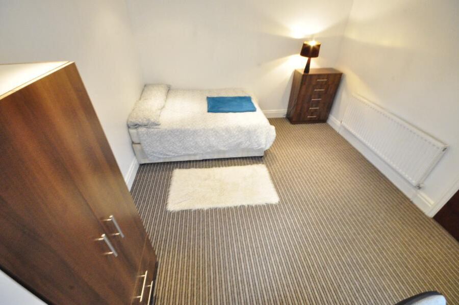 Richmond Avenue, Headingley