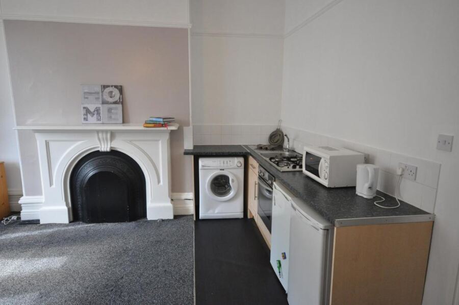 Blenheim Terrace, University