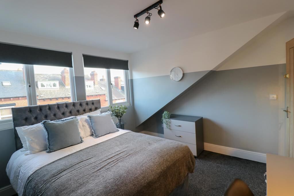 Carberry Place, Hyde Park